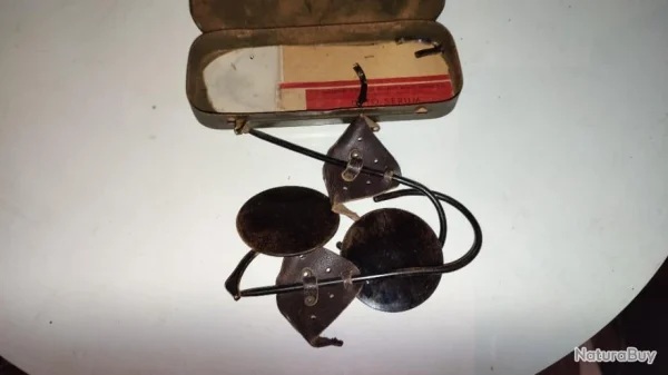 Boîte Avec Restant De Lunette Allemande WW2 ?A Identifier qualité supérieure 3