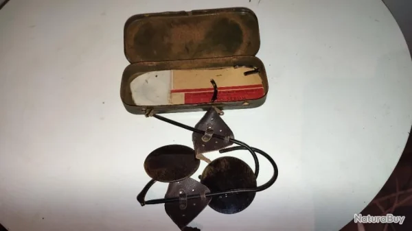 Boîte Avec Restant De Lunette Allemande WW2 ?A Identifier qualité supérieure 5